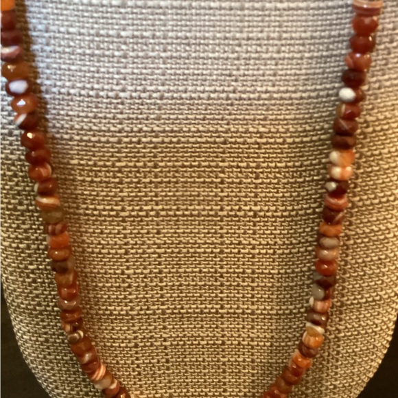 15” carved stone necklace, costume jewelry - Picture 2 of 5